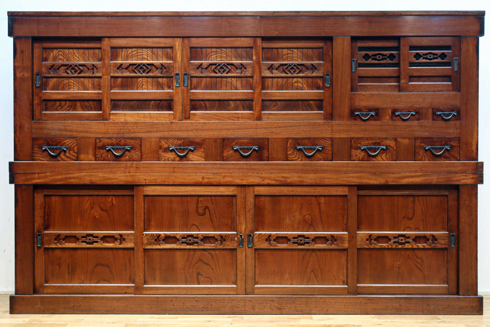 極上前面総けやき！！型変わり９尺近江水屋箪笥　BB3243