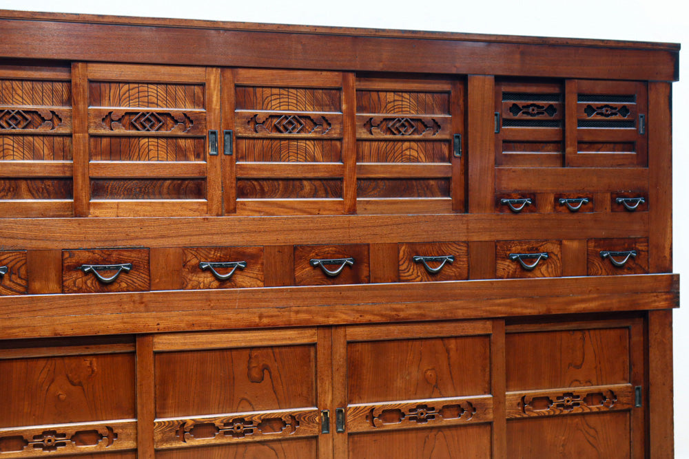 極上前面総けやき！！型変わり９尺近江水屋箪笥　BB3243