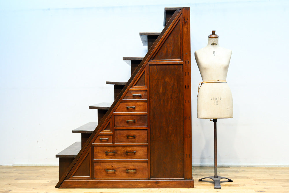 大珍品‼ 当時の生活の知恵から生まれた三面収納•両面使い階段箪笥　BB3244