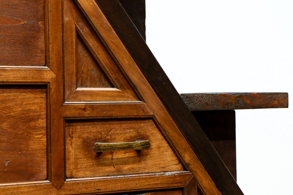 大珍品‼ 当時の生活の知恵から生まれた三面収納•両面使い階段箪笥　BB3244