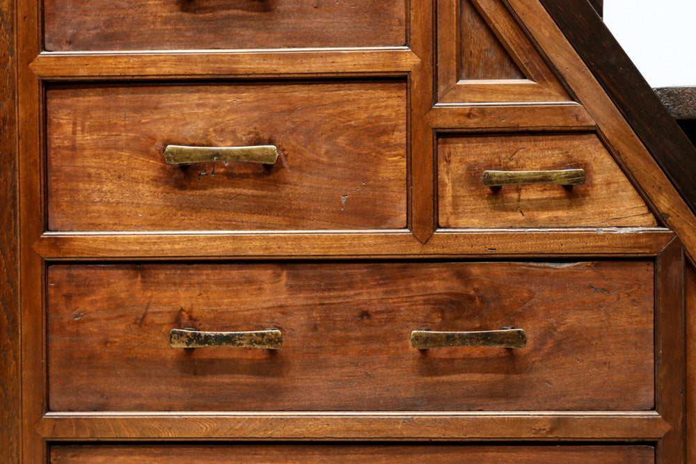 大珍品‼ 当時の生活の知恵から生まれた三面収納•両面使い階段箪笥　BB3244