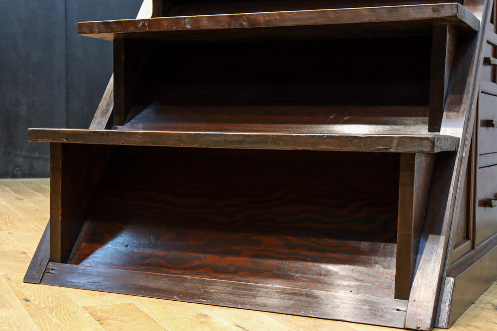 大珍品‼ 当時の生活の知恵から生まれた三面収納•両面使い階段箪笥　BB3244