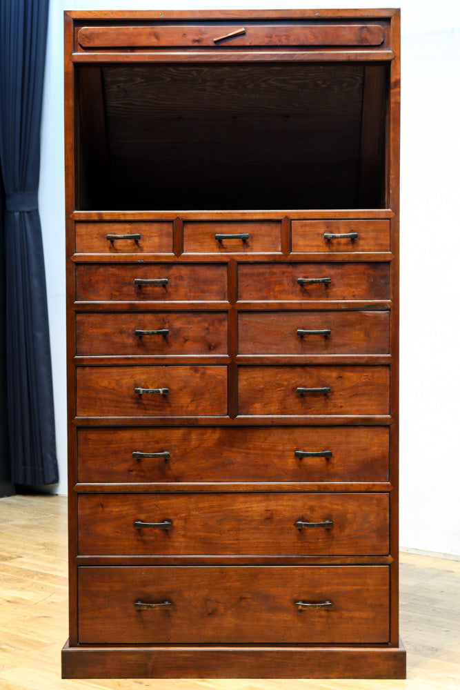 大珍品‼ 当時の生活の知恵から生まれた三面収納•両面使い階段箪笥　BB3244