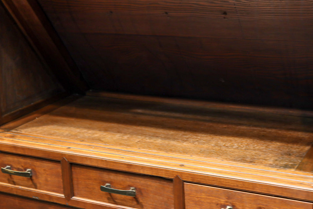 大珍品‼ 当時の生活の知恵から生まれた三面収納•両面使い階段箪笥　BB3244