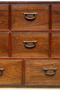 リビングの収納に！！上質で風情溢れる収納箪笥　BB3247