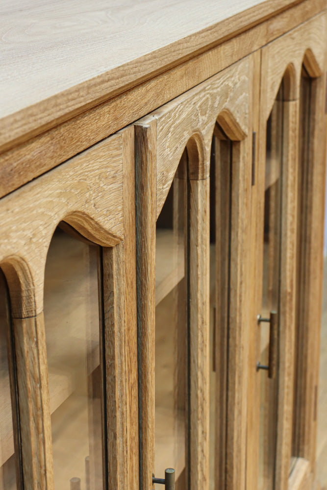 木地色に扉デザインも素敵なアールデコ調レトロガラスケース　BB3248