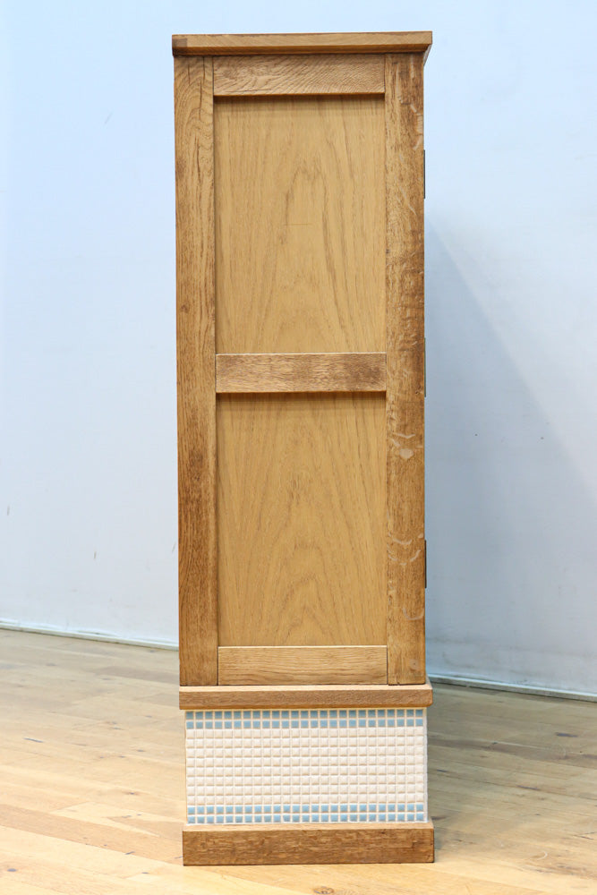 木地色に扉デザインも素敵なアールデコ調レトロガラスケース　BB3248