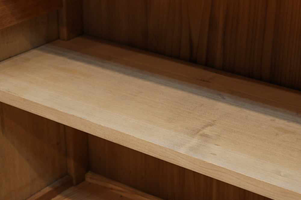 木地色に扉デザインも素敵なアールデコ調レトロガラスケース　BB3248