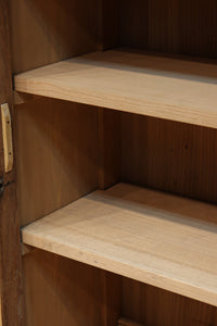 木地色に扉デザインも素敵なアールデコ調レトロガラスケース　BB3248