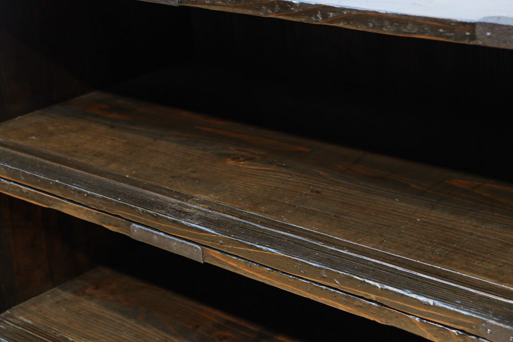 珍品!! 味わいある風合いをした引き違い戸のスタッキング式ガラスケース　BB3249