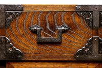 江戸時代!! 上品な欅杢目の流れる品格漂う酒田帳場箪笥　BB3250