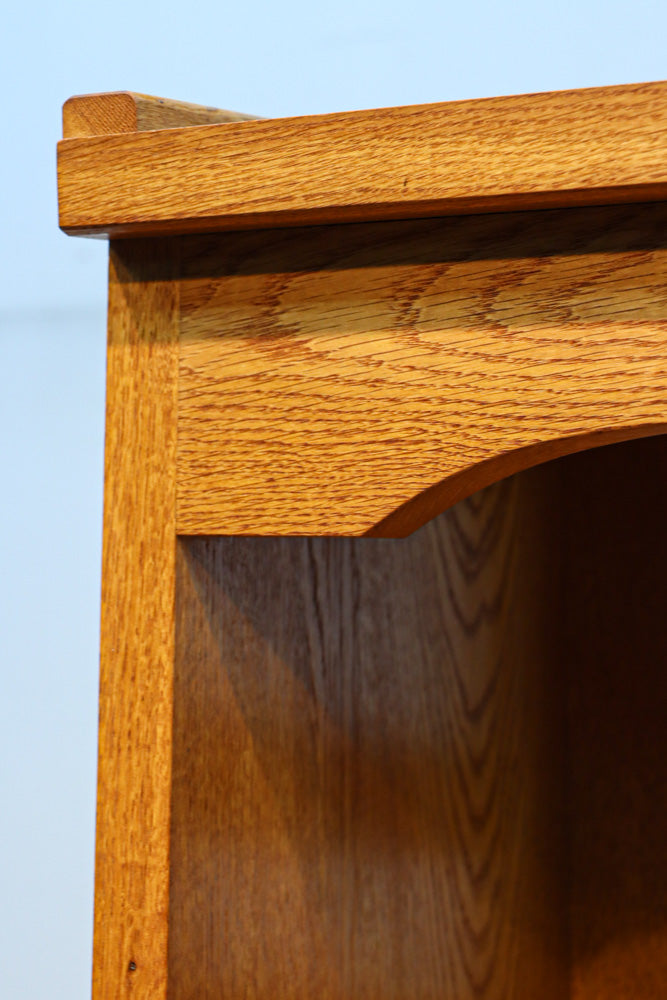 落ち着いた佇まいが上品な飾り棚BB3251