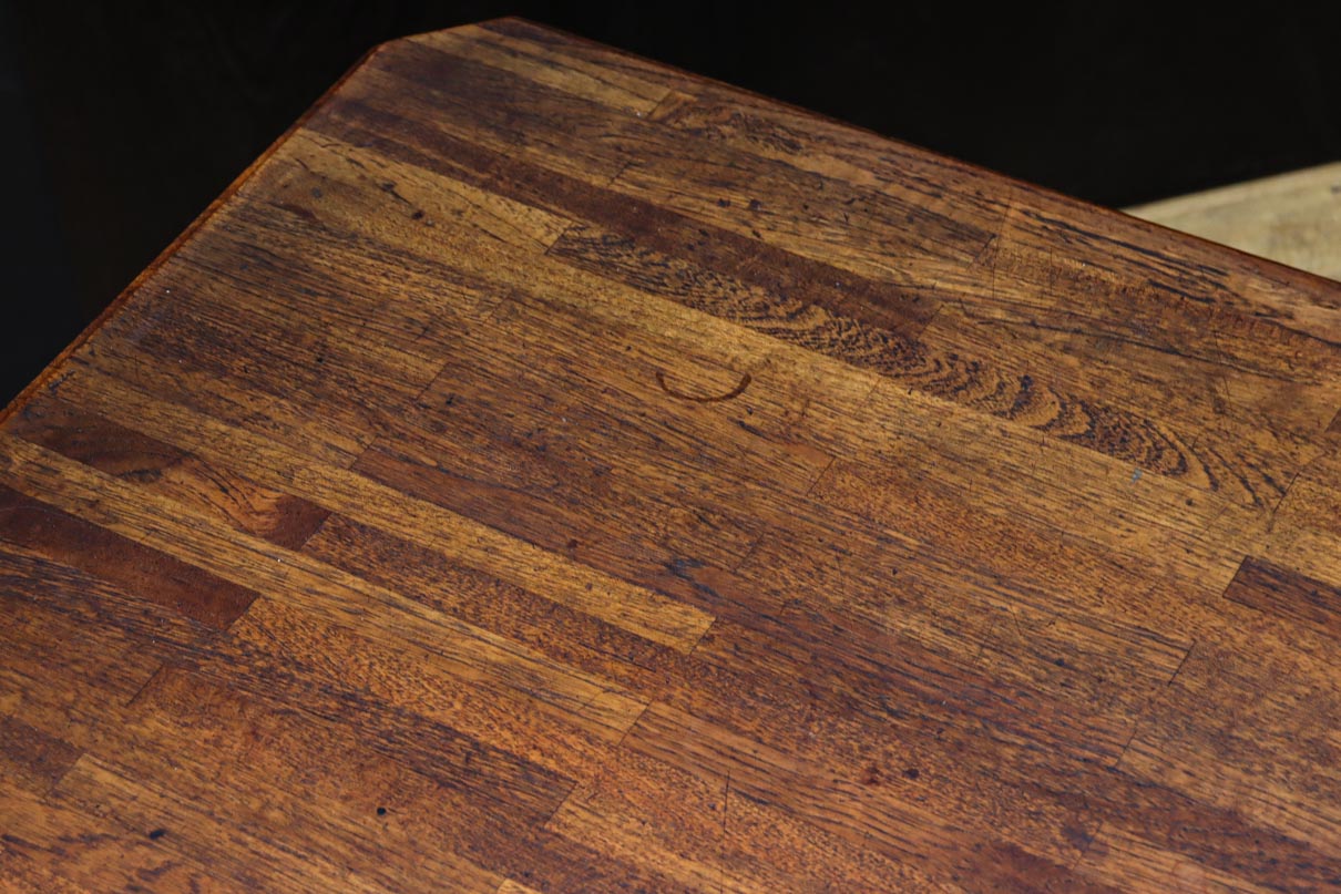 ダイニングテーブルに!! 落ち着いた雰囲気のテーブル　BB3252