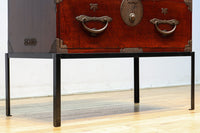 稀少幅サイズ‼︎美しい光沢感が時代の貫禄を感じさせるアイアンフレーム付き二本松衣裳箪笥　BB3254