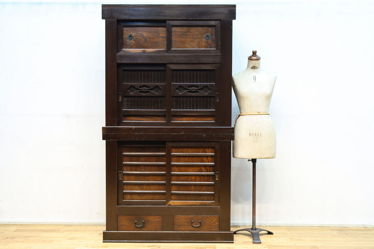 稀少サイズ!!　渋みを増した古色の風格漂う3尺京水屋箪笥　BB3260