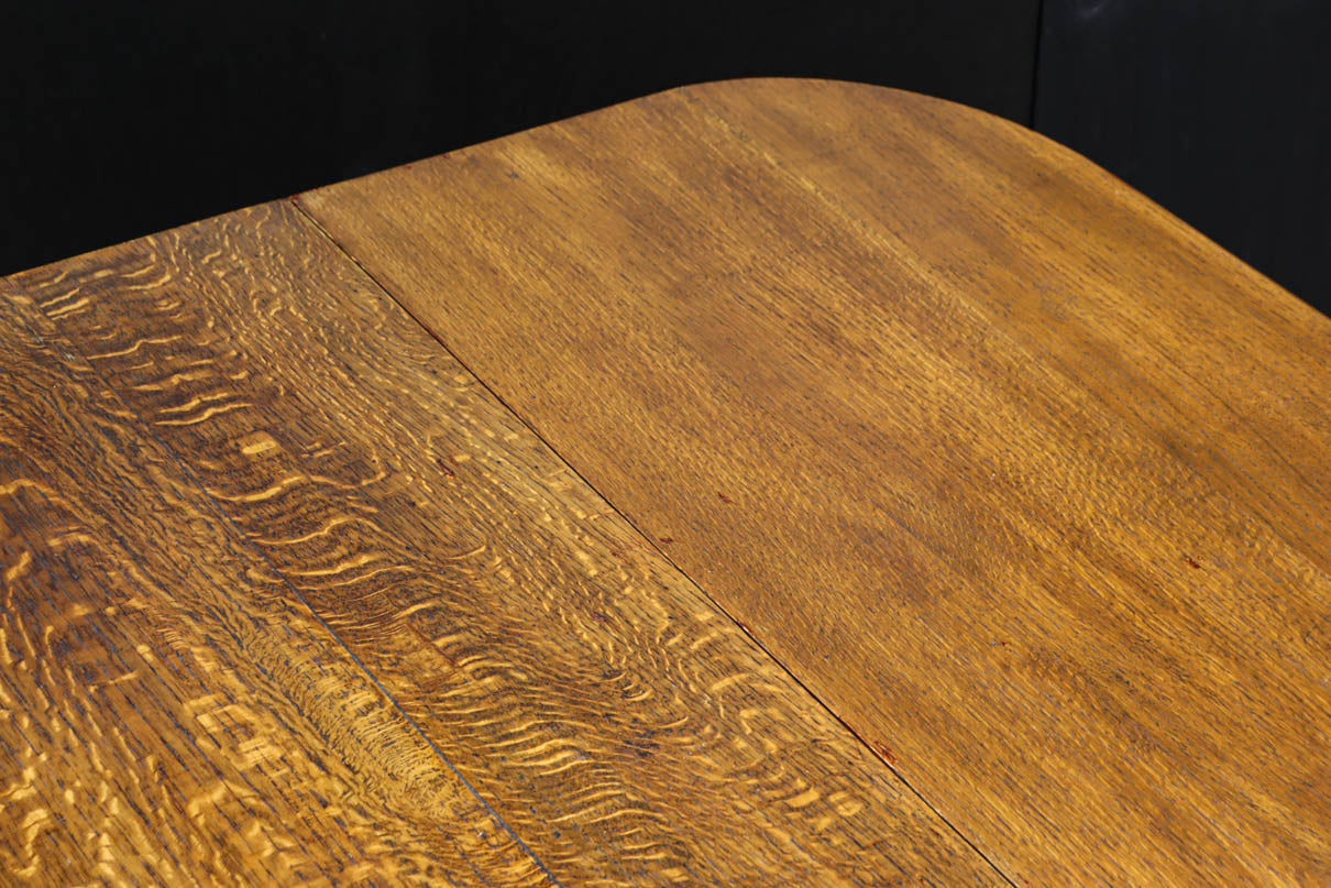 優美な杢目の上質感漂うツイストレッグのバタフライテーブル　BB3268