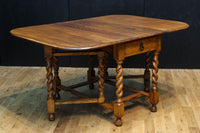 優美な杢目の上質感漂うツイストレッグのバタフライテーブル　BB3268