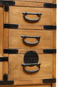 Merchant Chest BB3270