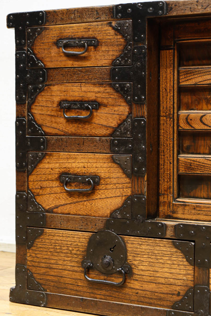 テレビ台に！！欅作りのローチェスト　BB3271