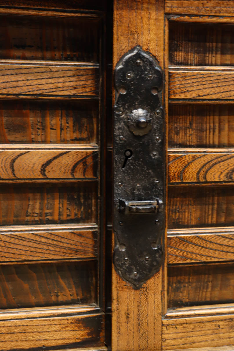 テレビ台に！！欅作りのローチェスト　BB3271