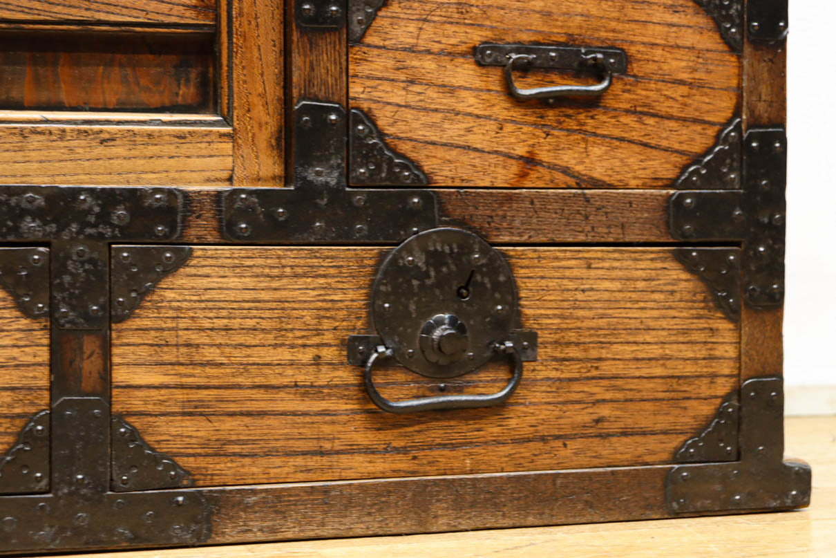 テレビ台に！！欅作りのローチェスト　BB3271