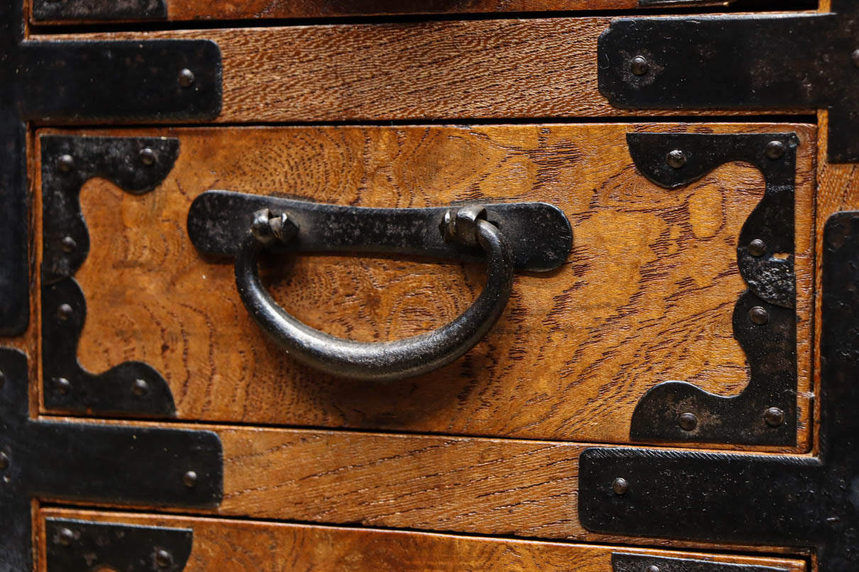 Merchant Chest BB3272