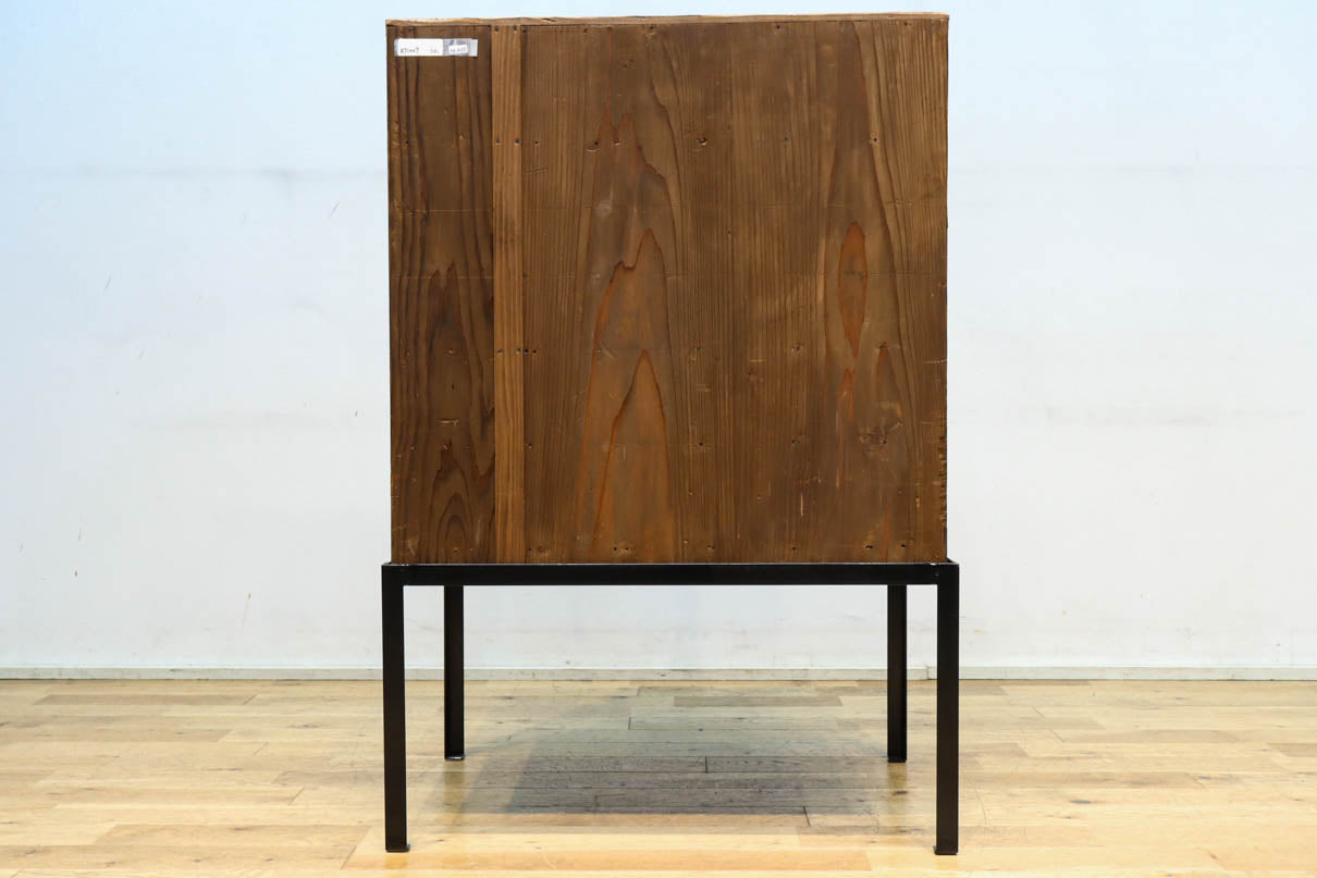 Merchant Chest BB3272