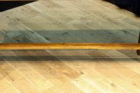 レトロな面持ちあるシンプルな作業台　BB3275