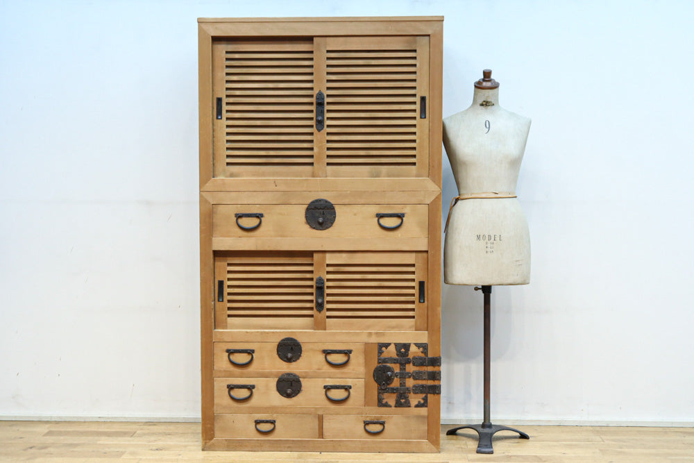 Merchant Chest BB3277