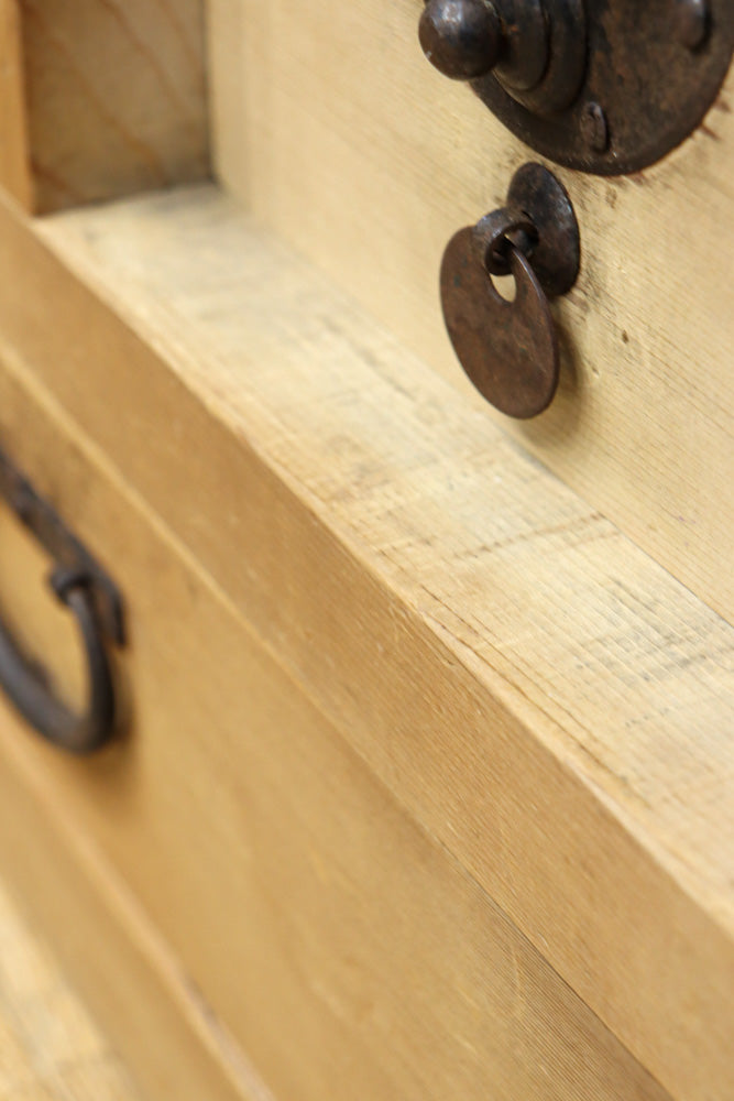 Merchant Chest BB3277