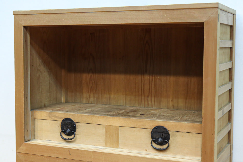 Merchant Chest BB3277