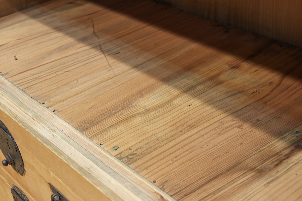 Merchant Chest BB3277