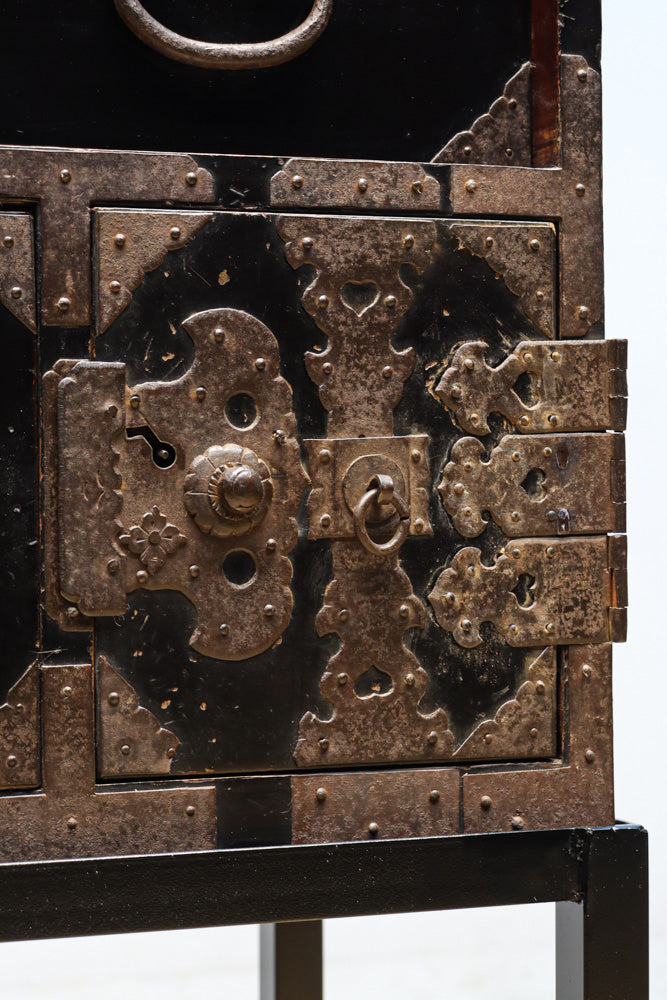 Antique tool box (Makura-tansu) BB3281