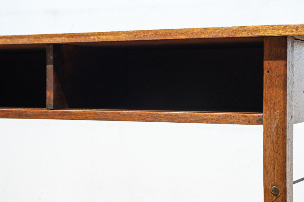 Retro Furniture BB3290