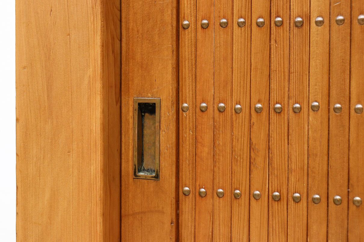 稀少！！繊細に丸く面取りされた格子が上品な木地近江水屋箪笥　BB3293