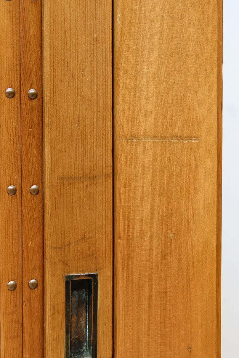 稀少！！繊細に丸く面取りされた格子が上品な木地近江水屋箪笥　BB3293