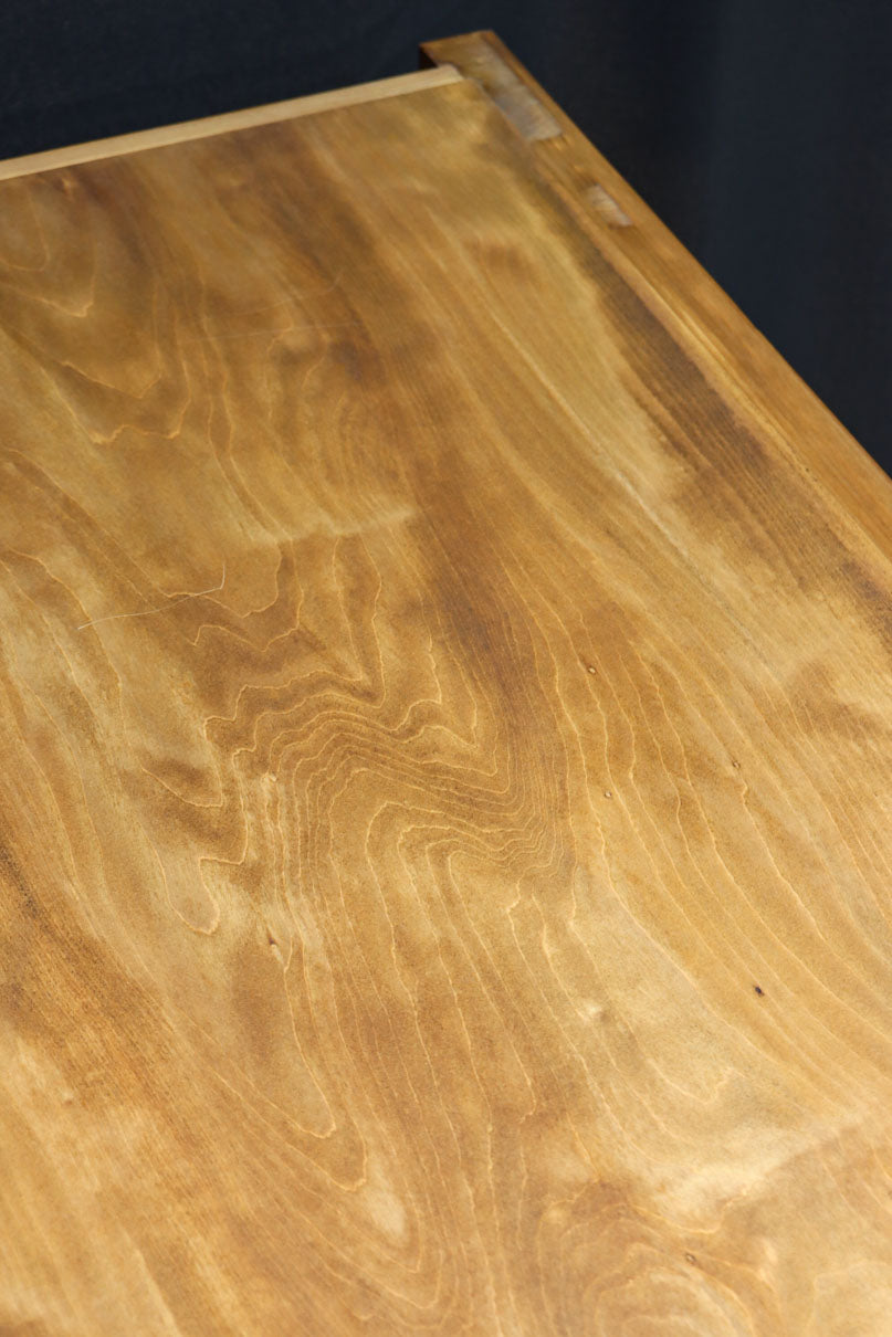 稀少！！繊細に丸く面取りされた格子が上品な木地近江水屋箪笥　BB3293