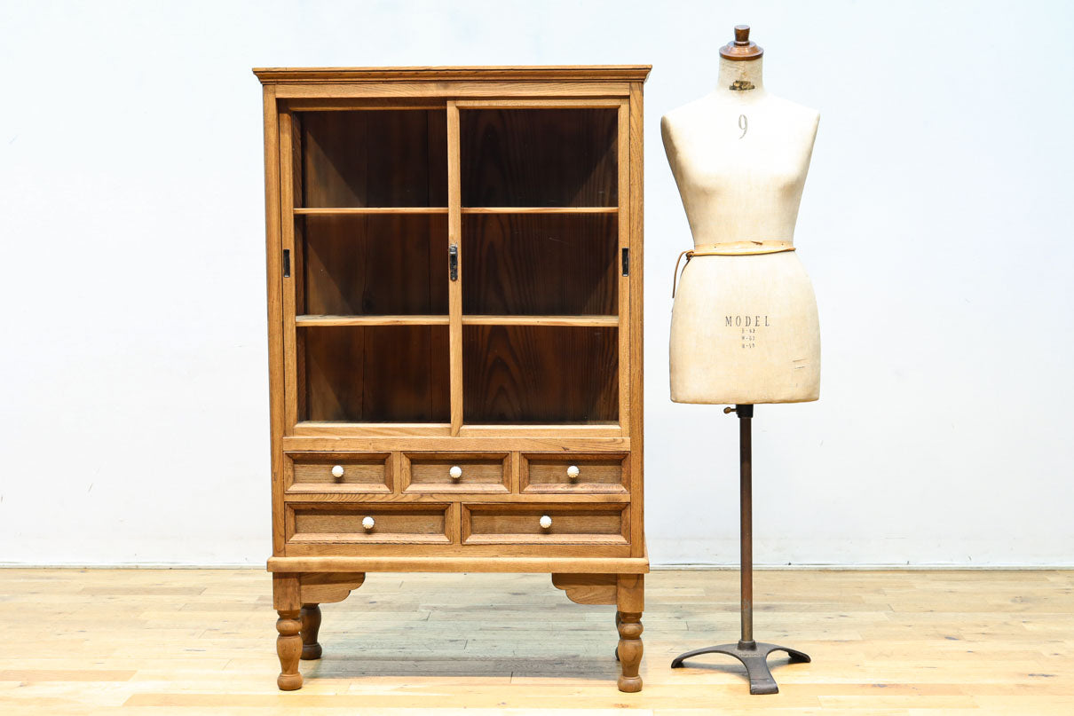 Three-sided glass case BB3294