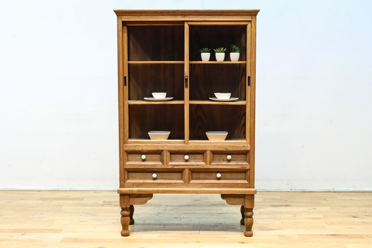 Three-sided glass case BB3294