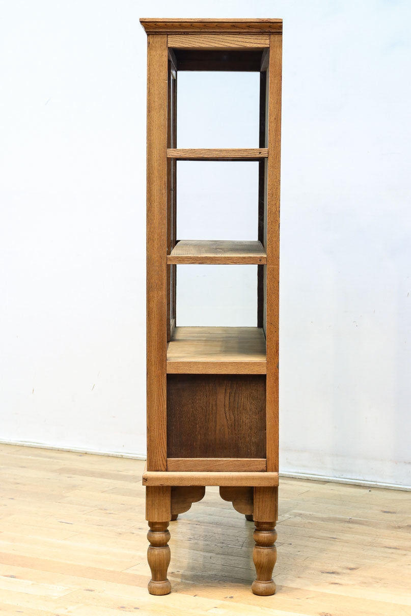 Three-sided glass case BB3294