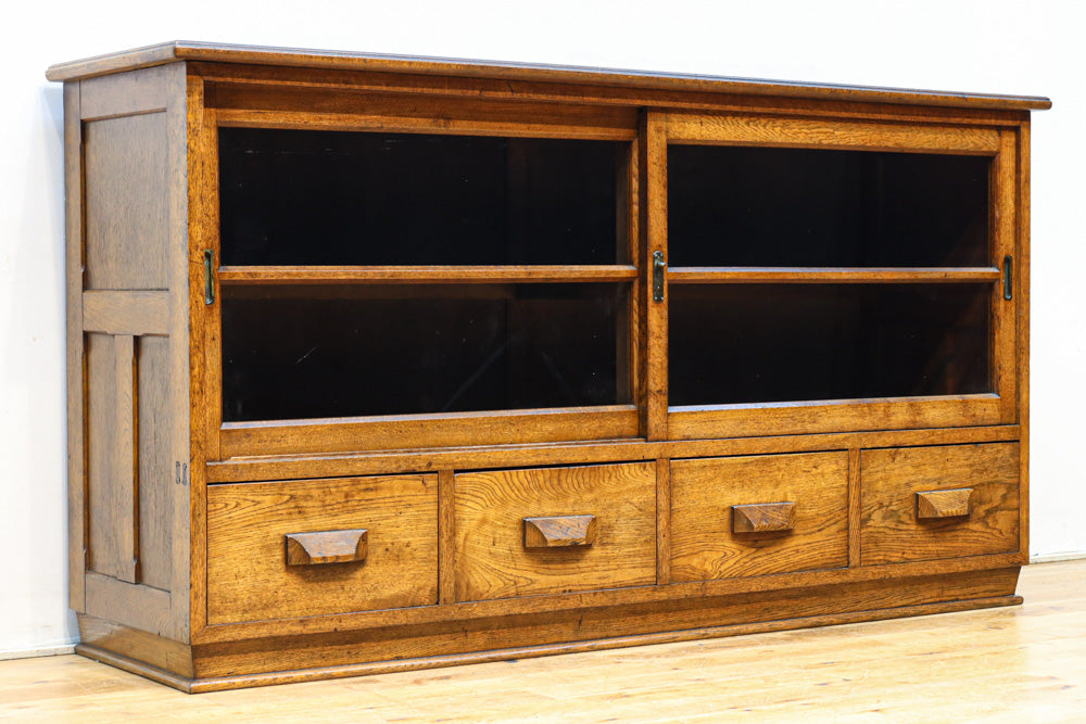 稀少幅1570ミリ!!レトロガラスの優しい風合いが味わい深いガラスケース　BB3301