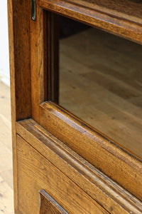 稀少幅1570ミリ!!レトロガラスの優しい風合いが味わい深いガラスケース　BB3301