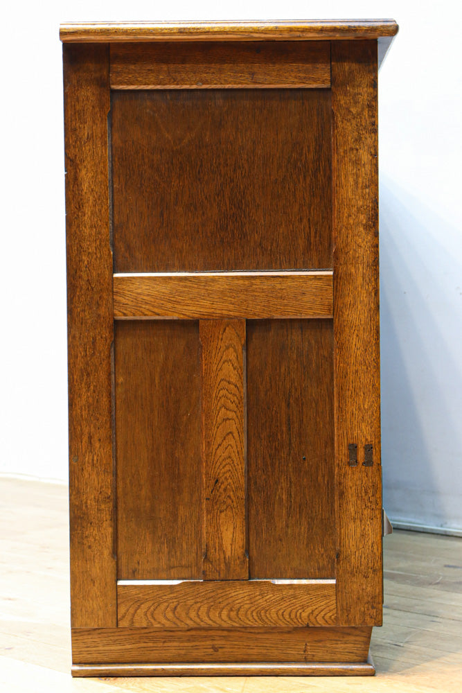 稀少幅1570ミリ!!レトロガラスの優しい風合いが味わい深いガラスケース　BB3301