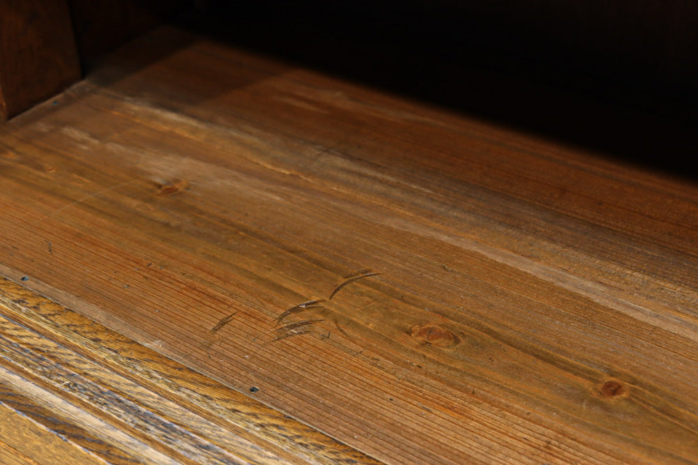 稀少幅1570ミリ!!レトロガラスの優しい風合いが味わい深いガラスケース　BB3301