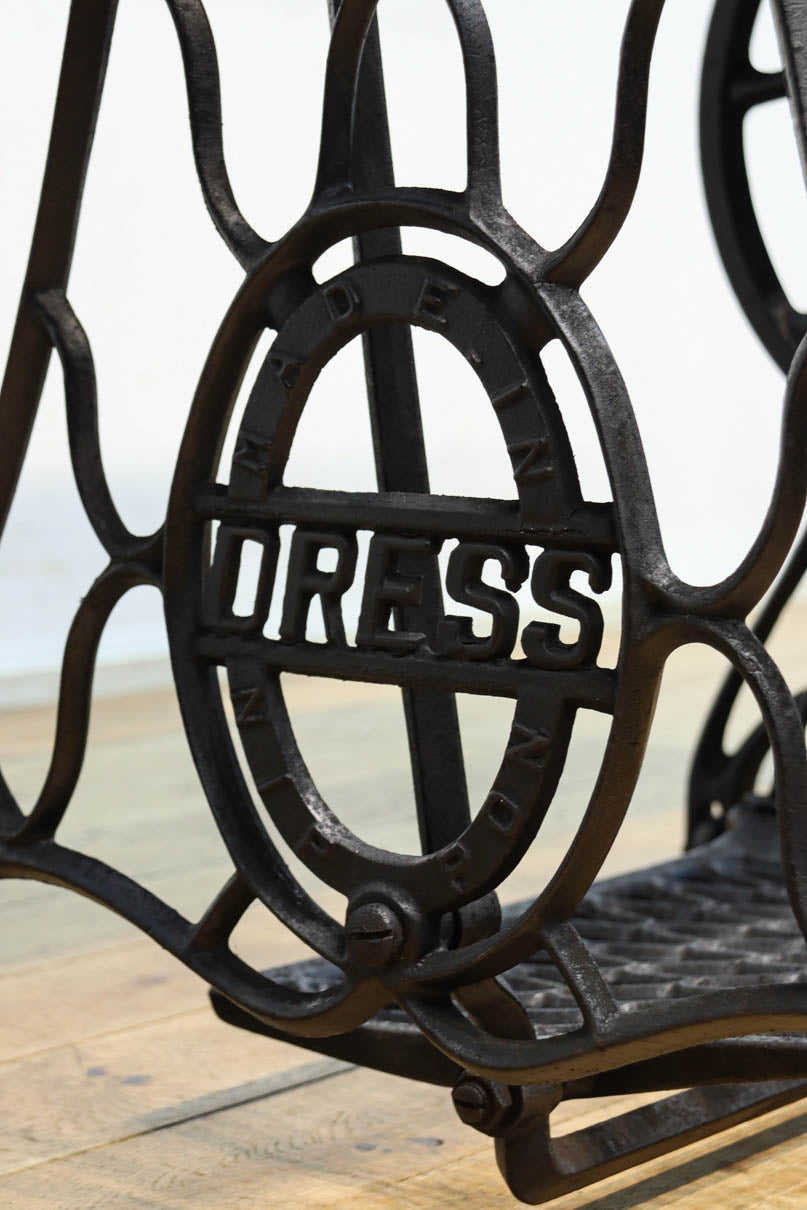 Retro Furniture BB3307