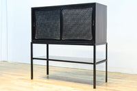 ダイヤガラスが煌めくレトロモダンなアイアンフレーム付きガラスケース　BB3312