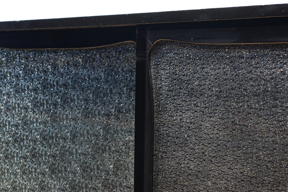 ダイヤガラスが煌めくレトロモダンなアイアンフレーム付きガラスケース　BB3312