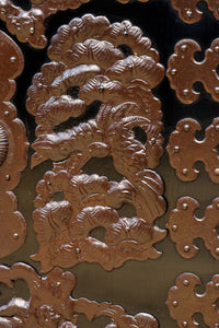 稀少サイズ!! 鶴亀の豪華装飾金具で華やかな面持ちをした庄内箪笥　BB3313