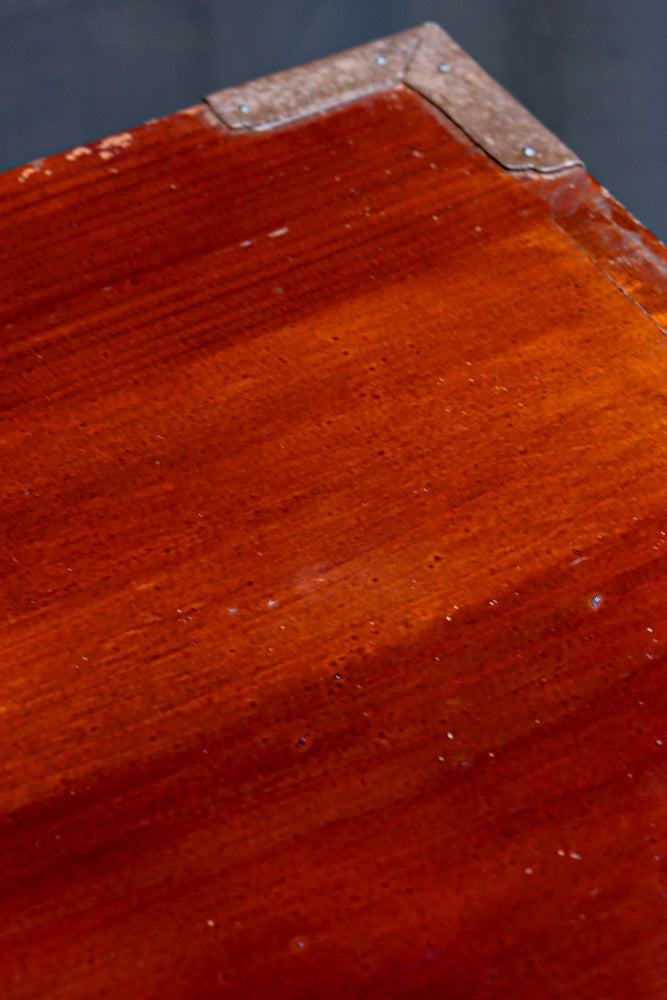 稀少サイズ!! 鶴亀の豪華装飾金具で華やかな面持ちをした庄内箪笥　BB3313