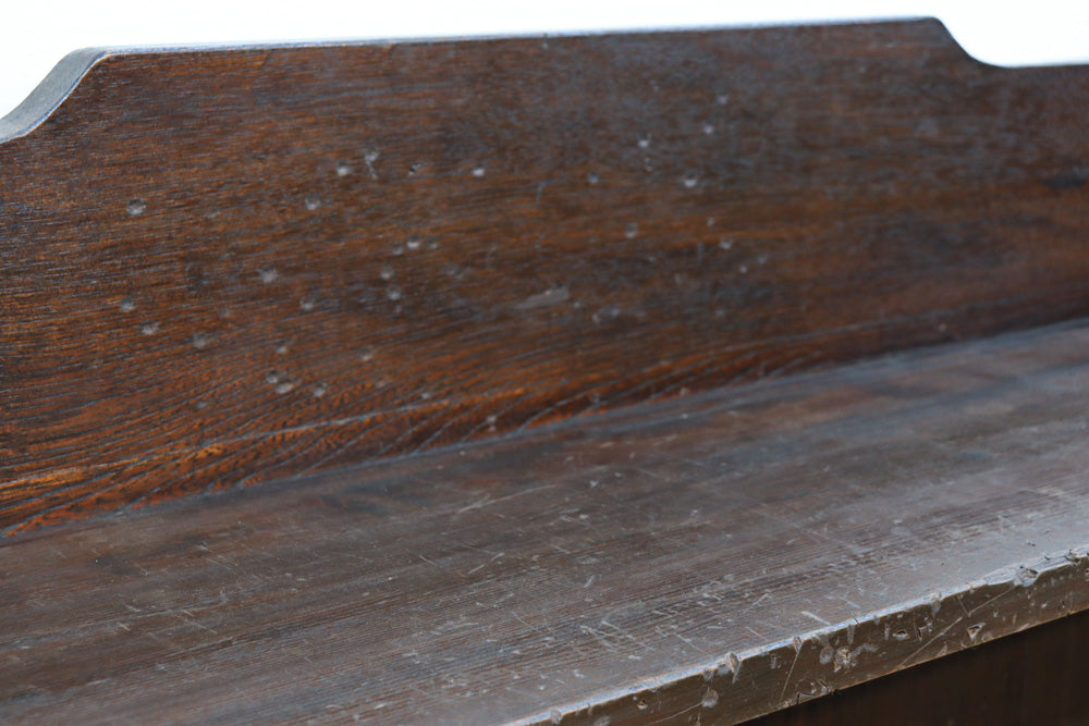 味わいが滲み出た使い勝手の良い本棚　BB3314